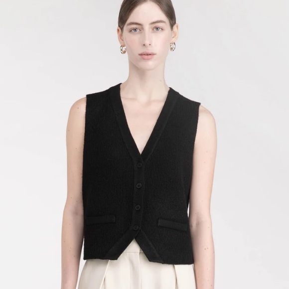 NWT Oak + Fort Button Down Vest Cardigan Black S - Picture 2 of 15